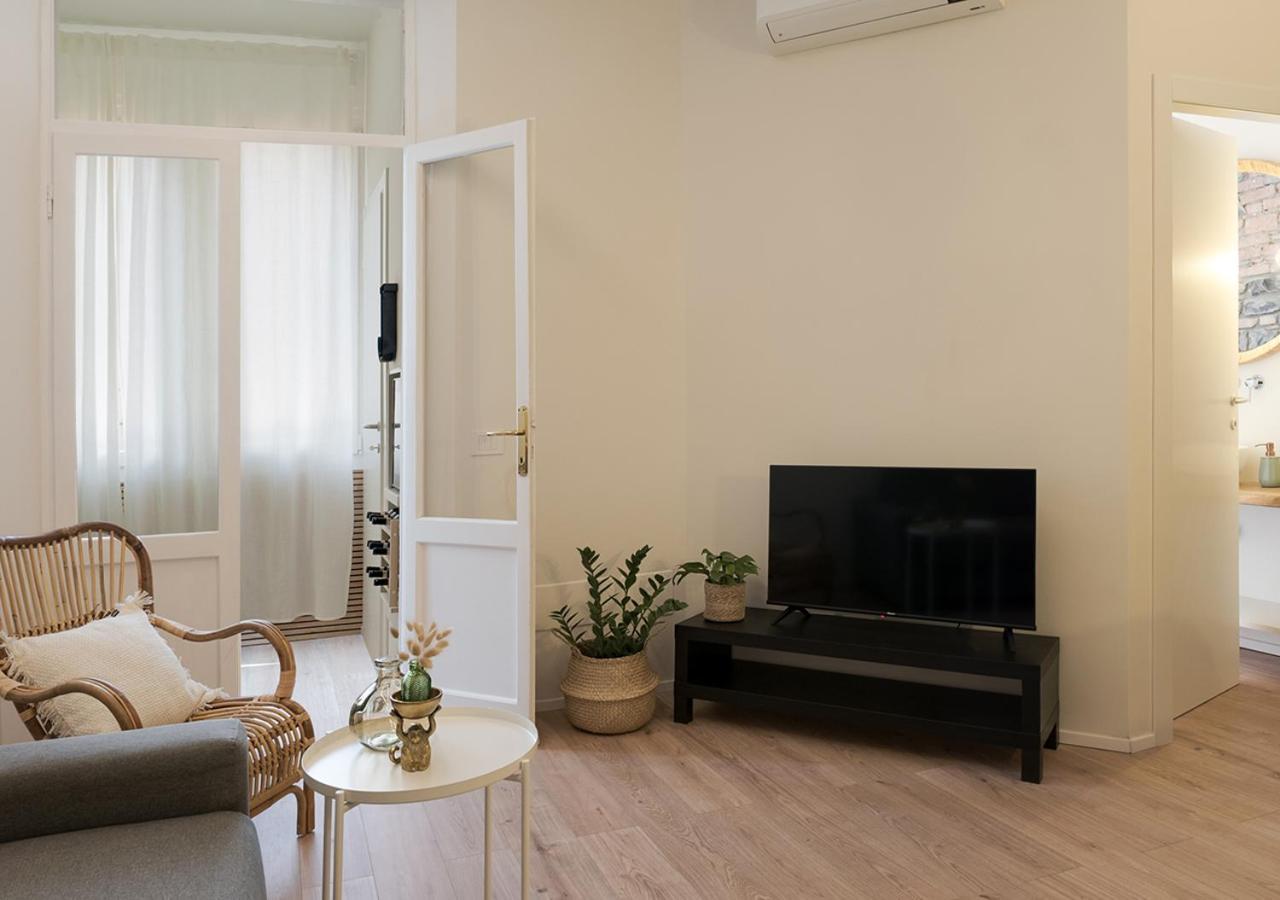 Exclusive Green Apartment - City Center - Como - Near Station Phòng bức ảnh